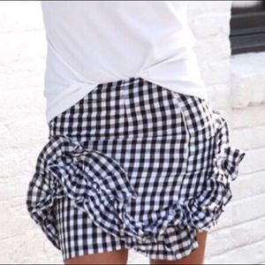 NWT Gingham ruffle skirt
